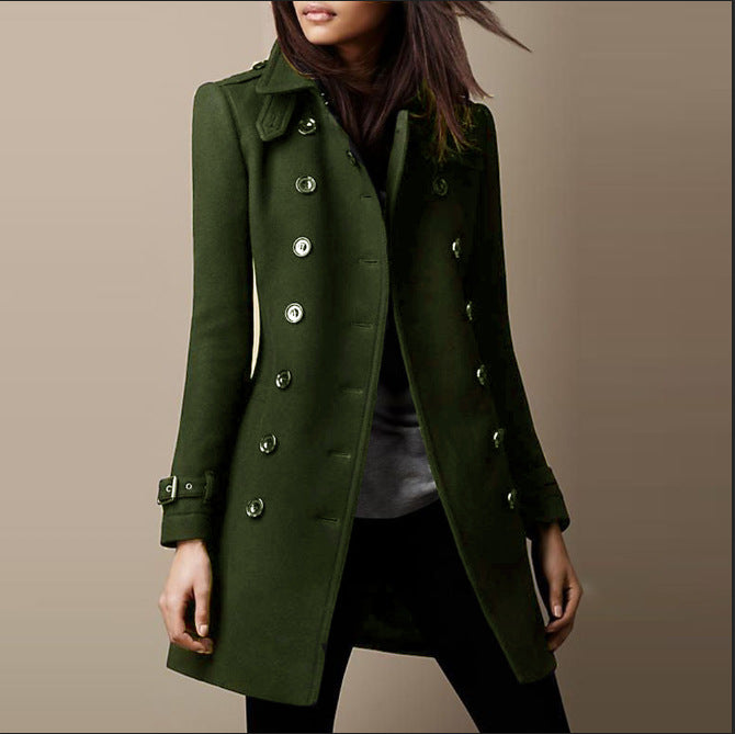 Cappotto verde militare da donna, doppio petto, elegante e moderno, perfetto per l&