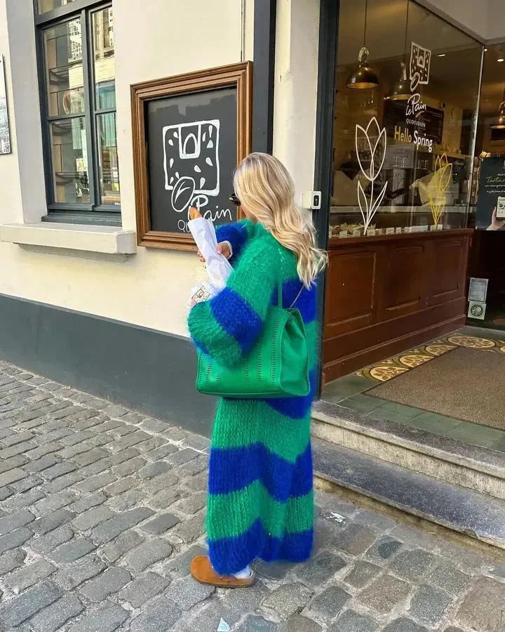 Cardigan long femme vert à rayures, manches longues, en mélange de coton doux et résistant.