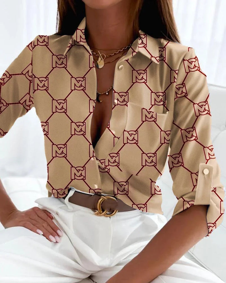 Chemise femme à col classique, en mélange de coton, disponible en plusieurs motifs et couleurs.