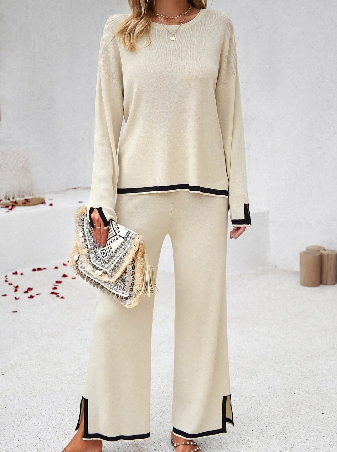 Completo Donna in Maglia Scollo Rotondo Pantaloni Gamba Larga - Vesarelli