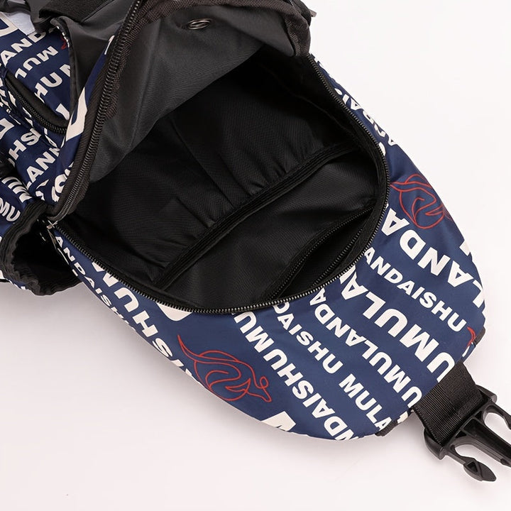 Zaino sportivo blu con scritte bianche, tasca principale aperta, design moderno, ideale per viaggi e attività all'aperto.
