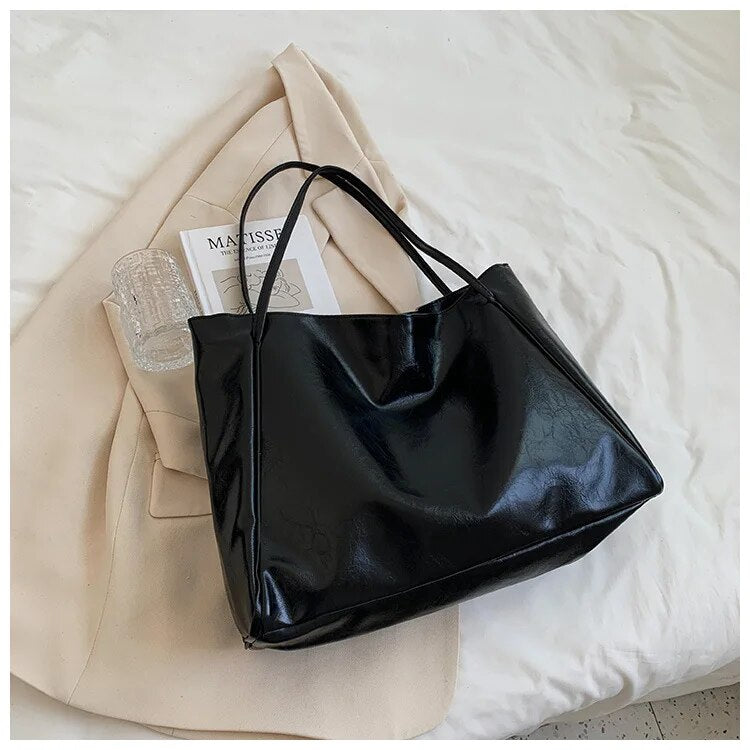 Borsa Tracolla Donna in Pelle Grande Capiente