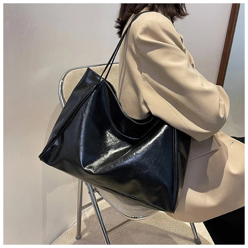 Borsa Tracolla Donna in Pelle Grande Capiente - Vesarelli