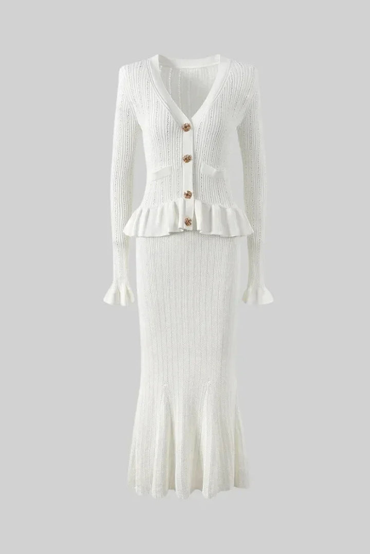Ensemble femme en polyester, composé d'un cardigan léger et d'une jupe mi-longue évasée, idéal pour le quotidien.