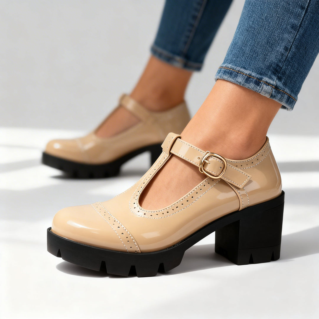 Mocassini Uomo Classici in Pelle Stile Brogue Elegante