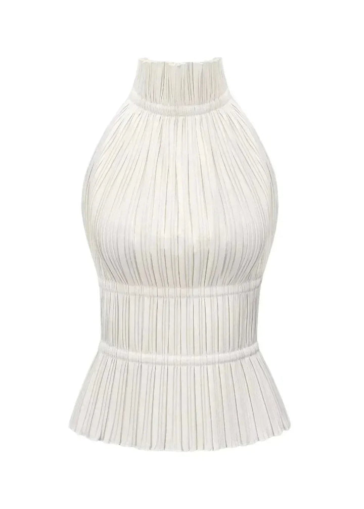 Haut femme dos-nu en tissu léger avec détails en chaîne métallique, offrant un style moderne et élégant pour toutes les…