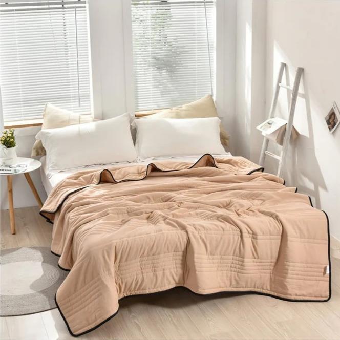 Coperta Ipoallergenica Leggera Lavabile in Lavatrice 200x150 cm