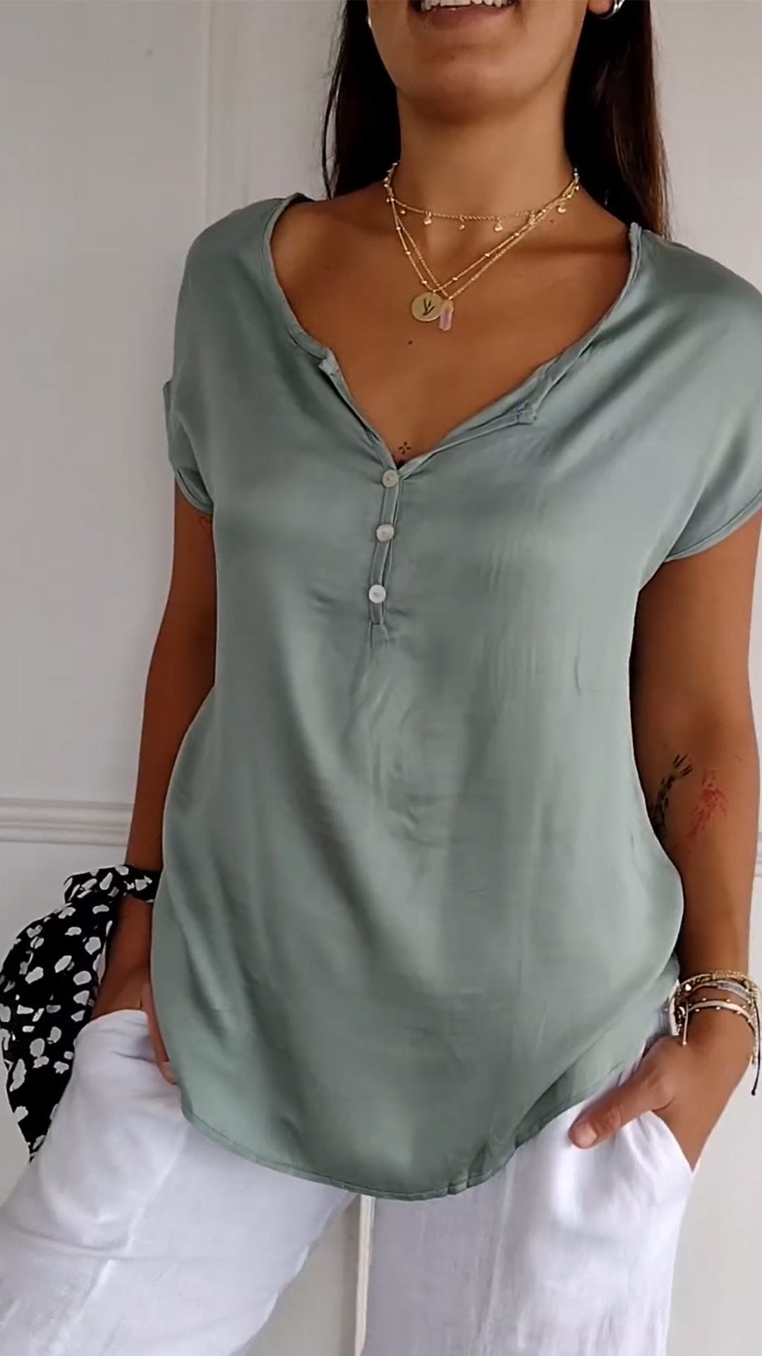 Maglietta Donna Scollo a V Vestibilità Comoda