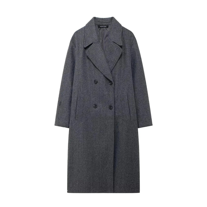 Manteau d'hiver femme beige, coupe oversize, en matériau chaud, avec poches pratiques.