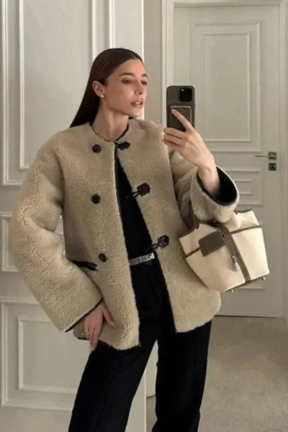 Cappotto Donna con Chiusure Toggle Moderne - Vesarelli
