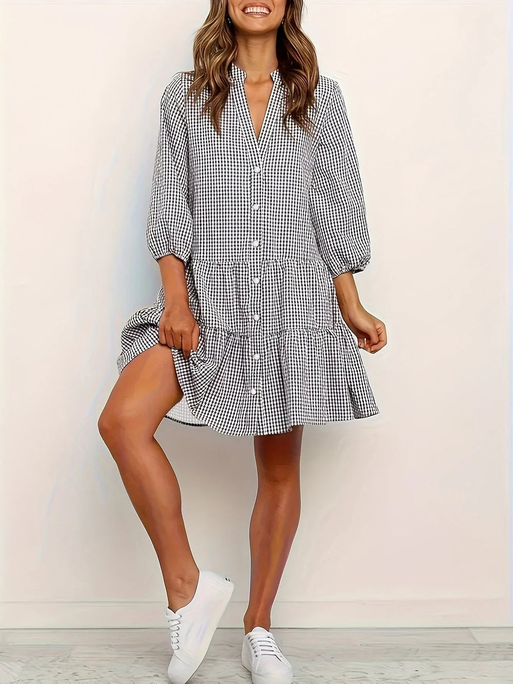 Mini robe à rayures en coton, boutons sur le devant, col élégant, manches 3/4, idéale pour le printemps et l'été.