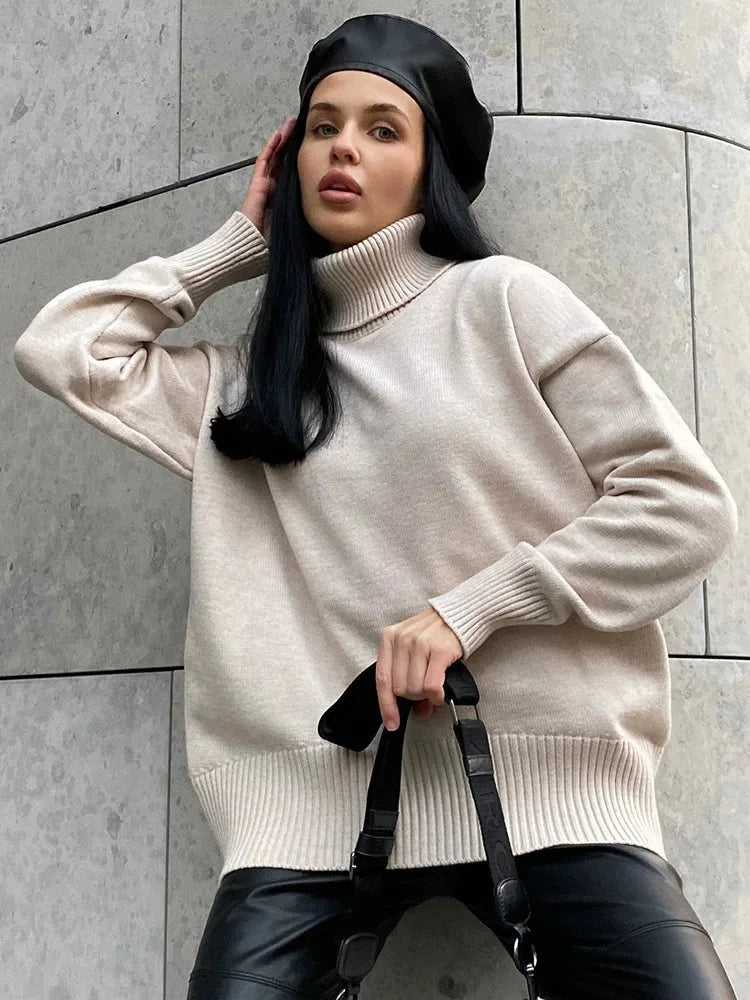 Pull col roulé jaune pour femme, en mélange de coton, à manches longues et coupe décontractée.