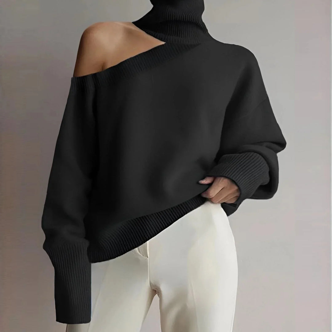 Pull col roulé femme bleu à épaule dénudée, en tricot doux, adapté pour l'automne.