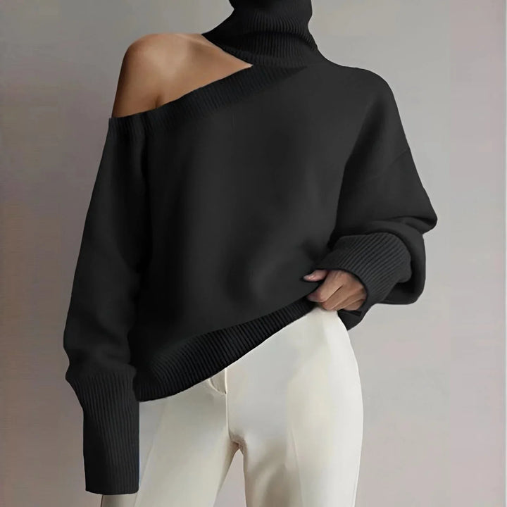 Pull col roulé femme bleu à épaule dénudée, en tricot doux, adapté pour l'automne.