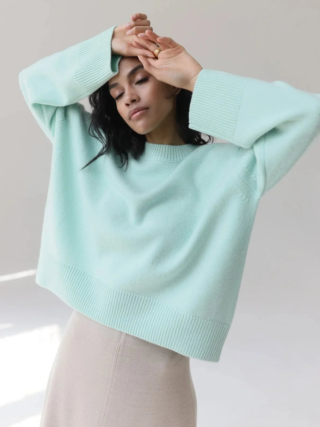 Pull femme à manches longues, col rond, en matière douce, couleur Meihongse, design automnal.