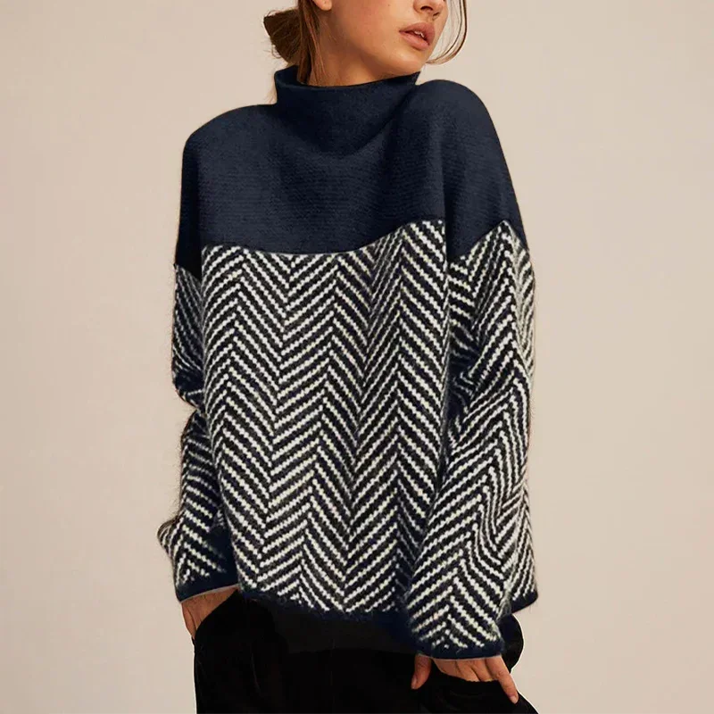 Pull femme marron à col montant, design géométrique, en matière douce pour un confort optimal.