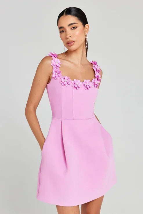Abito Corto Donna Smanicato Scollo Floreale - Vesarelli