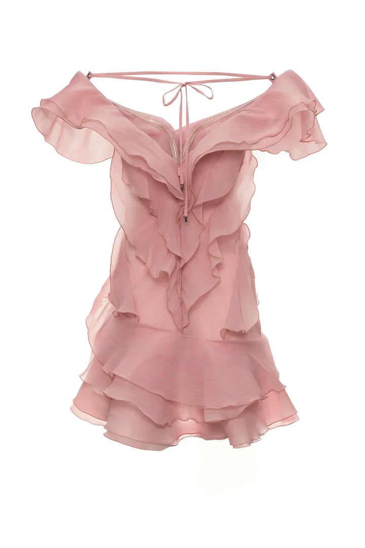 Robe d'été blanche pour femme avec volants, en coton léger, parfaite pour des journées ensoleillées.