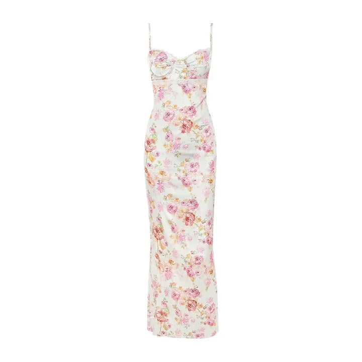 Robe longue ajustée à fleurs, décolleté en cœur, bretelles fines, confectionnée en coton léger pour un confort optimal.