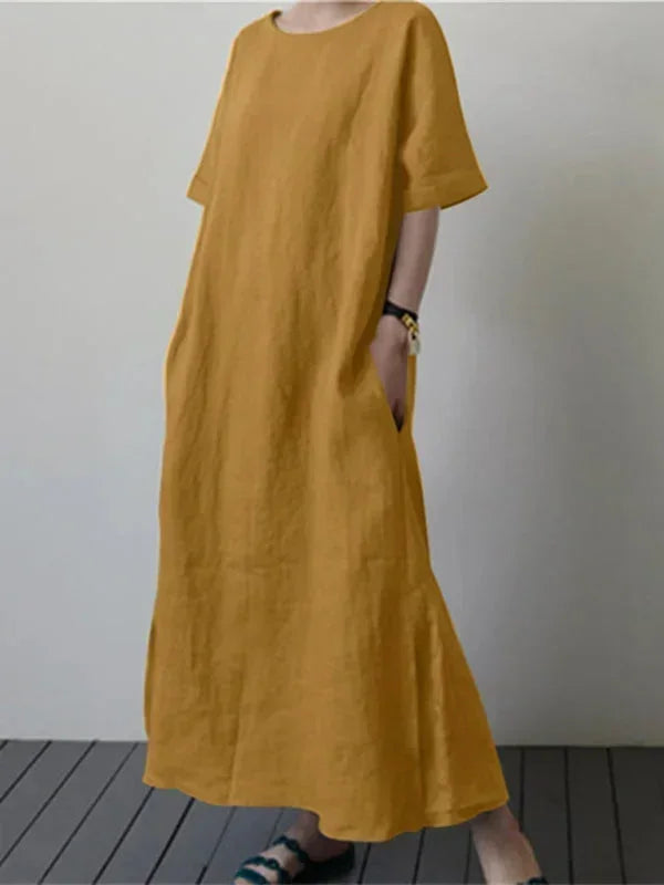 Robe longue pour femme, col rond, en tissu doux avec ceinture ajustable pour un ajustement confortable et élégant.