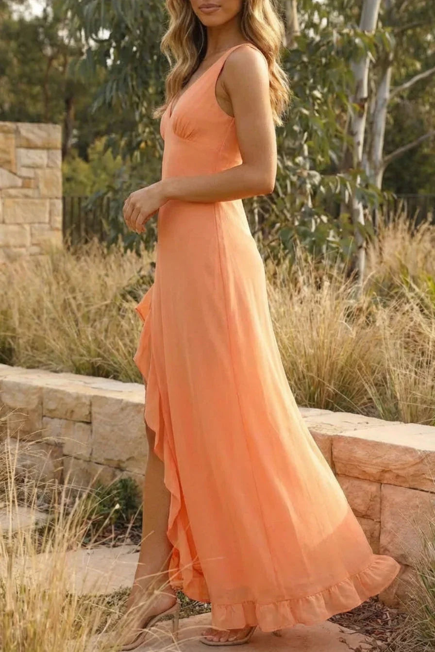 Robe longue femme sans manches, en tissu léger, avec une fente latérale et un design fluide pour un confort optimal.