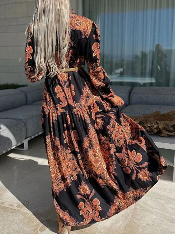 Robe longue femme en viscose, imprimée avec fente haute et col V, idéale pour les occasions décontractées.