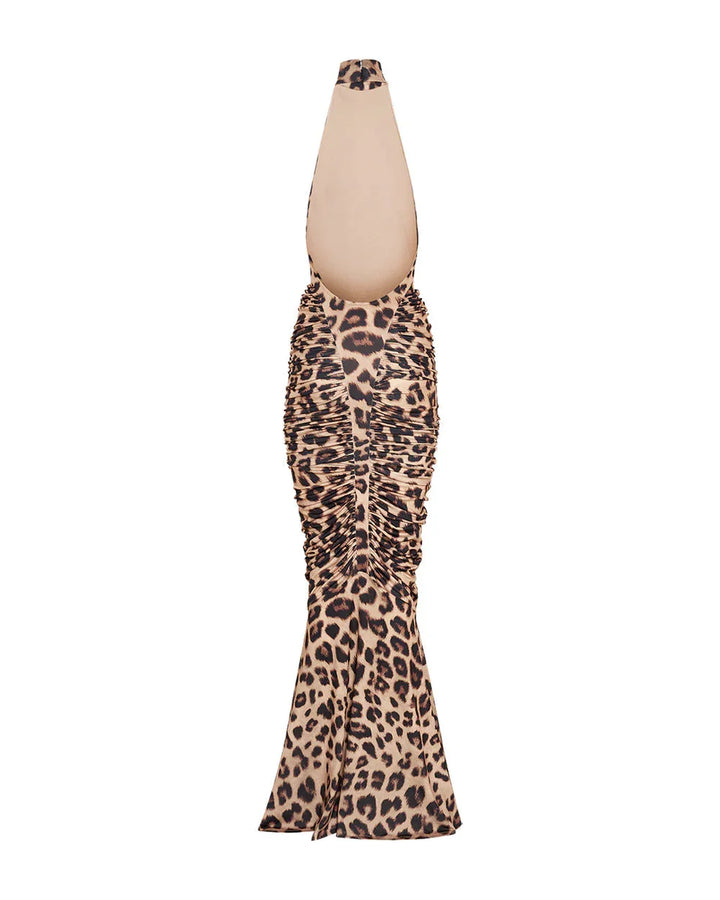 Robe longue femme à imprimé léopard, dos nu, en tissu léger, idéale pour les journées d'été et les sorties décontractées.