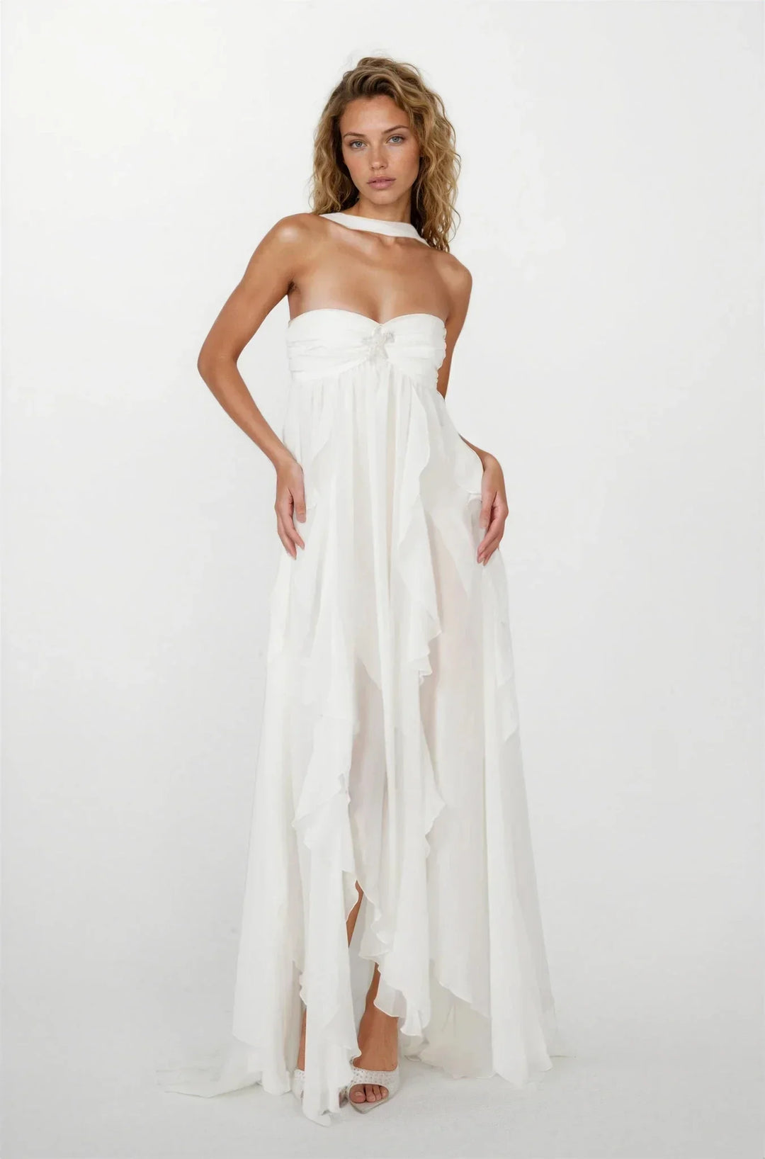 Robe longue femme rose volantée en coton léger, avec des détails de volants élégants et une coupe fluide pour un look…