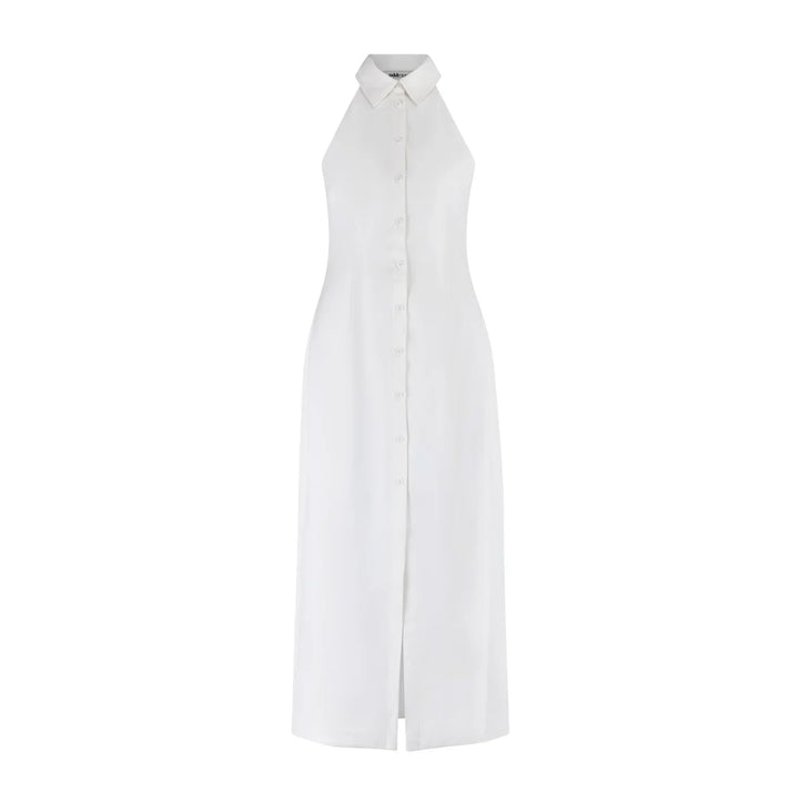 Robe longue sans manches en tissu léger, col en V, idéale pour les journées ensoleillées ou les soirées décontractées.