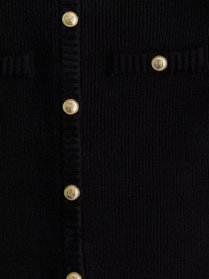 Robe courte côtelée, manches courtes, boutonnée, en coton léger, idéale pour les journées d'été, disponible en plusieurs…