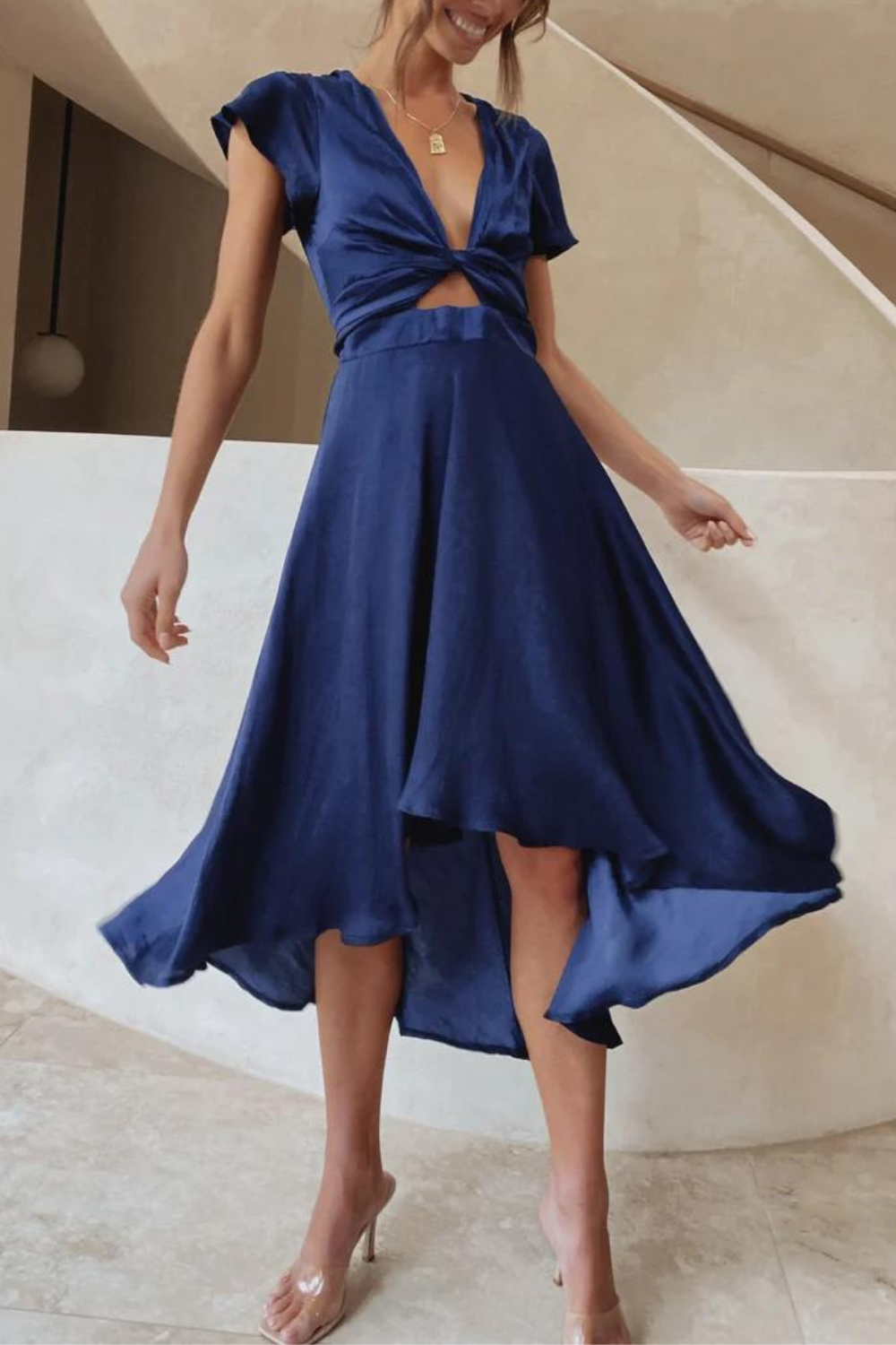 Abito Midi Donna in Raso Scollo a V Maniche Farfalla Gonna Asimmetrica