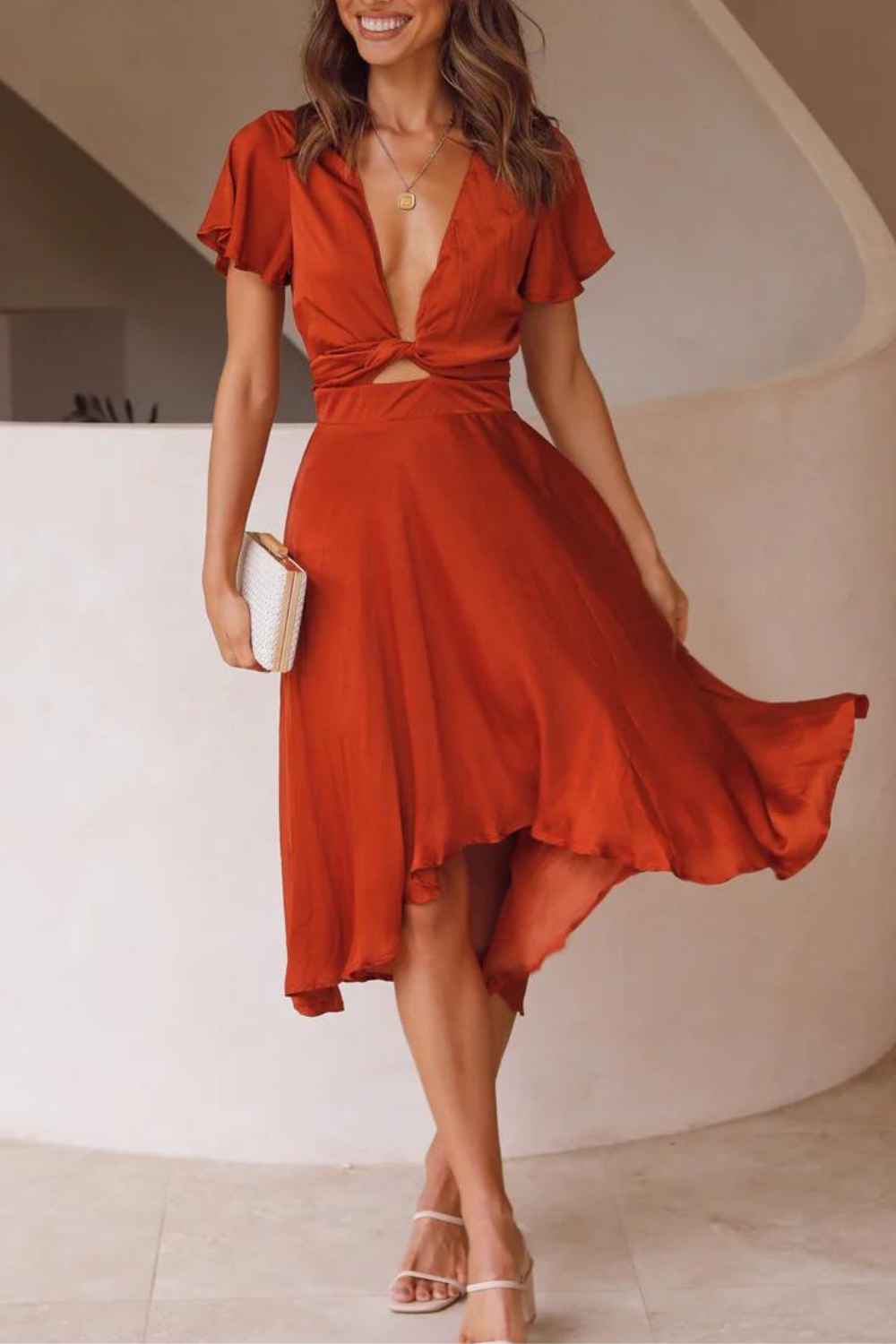 Abito Midi Donna in Raso Scollo a V Maniche Farfalla Gonna Asimmetrica