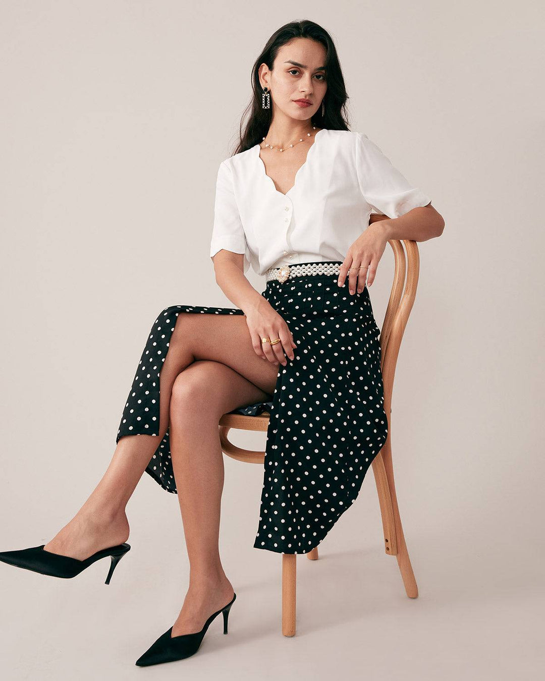 T-shirt Donna Bottoni in Perla Vestibilità Raffinata