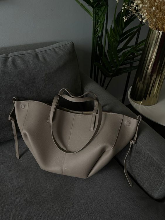 Borsa Tote Donna in Pelle Grande con Tracolla Stile Quotidiano