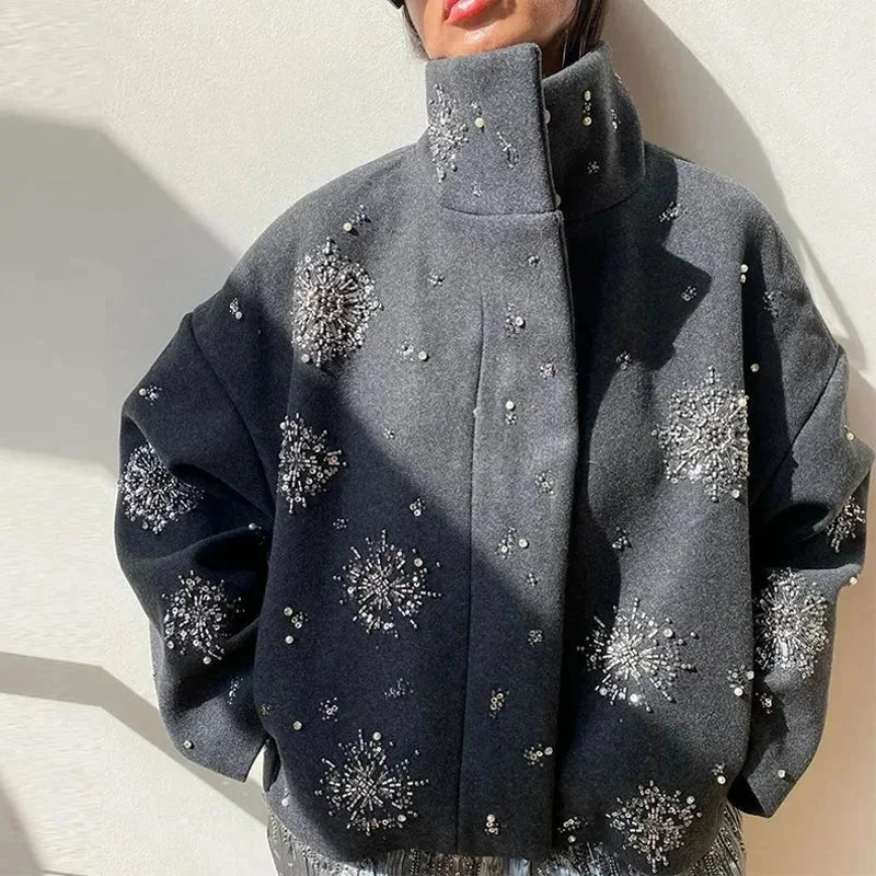 Blusa Donna Collo Alto Ricamo Maniche Pipistrello - Vesarelli