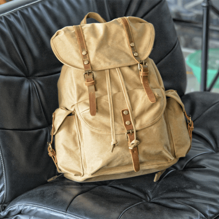 Zaino Unisex in Tela Robusta Stile Militare