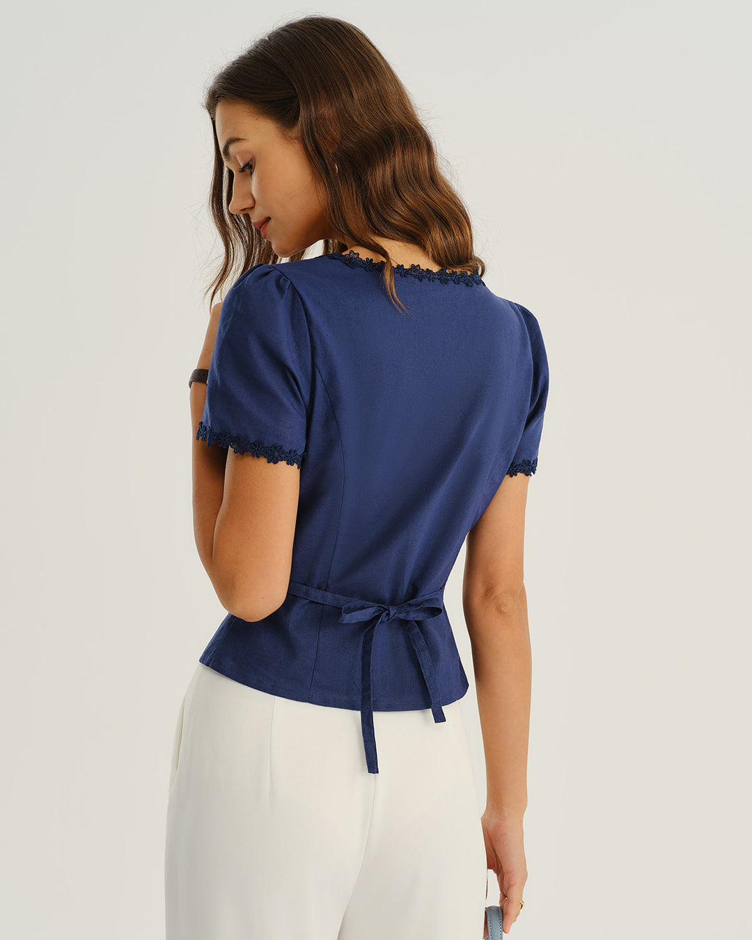 T-shirt Donna in Pizzo Vestibilità Regular