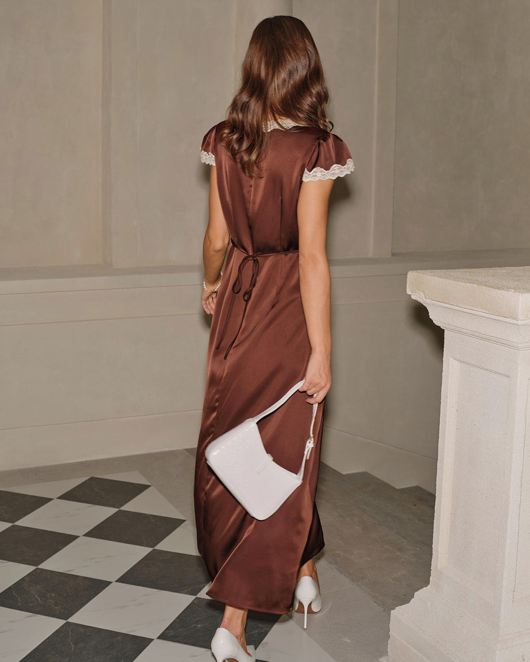 Abito lungo Donna in Raso con Pizzo Scollo a V